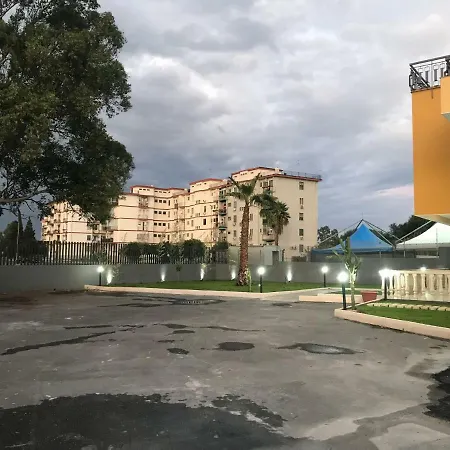 Borgo Palombaio فندق مبيت وإفطار